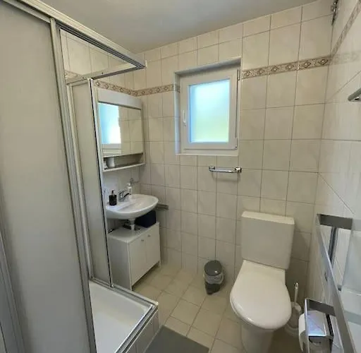 Maison Pour Des *