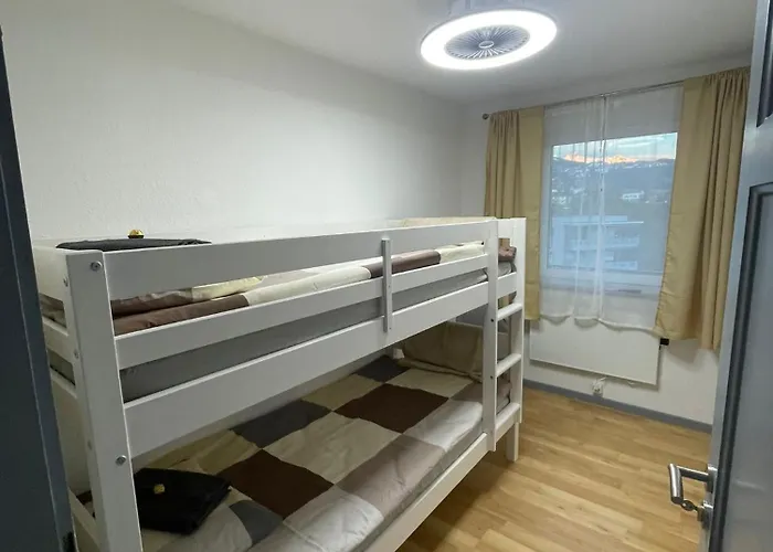 Maison Pour Des *